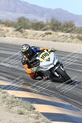 media/Dec-04-2025-Racers Edge (Thu) [[5ebc9f124d]]/3-B Group/3-Session 2 (Turn 7 Inside)/